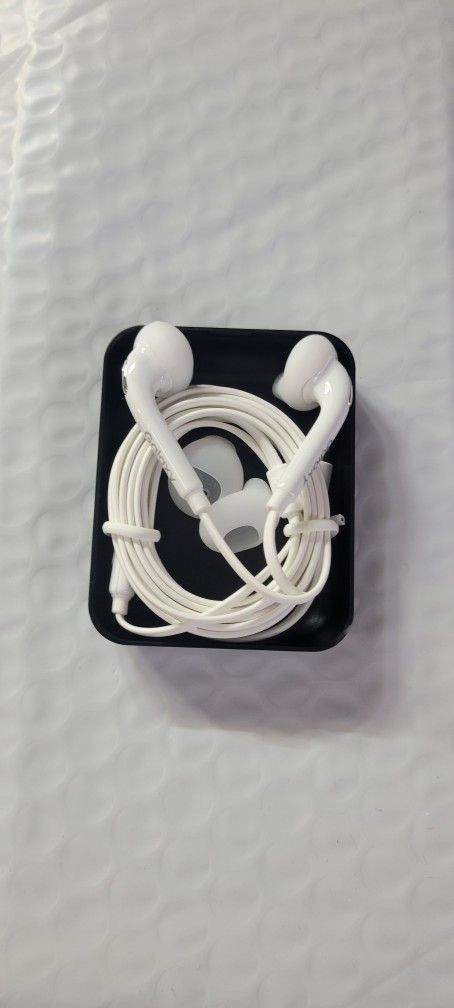 Samsung EO-EG920BW Wired Earphones White