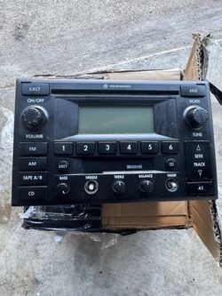 2003 Golf GL Radio 