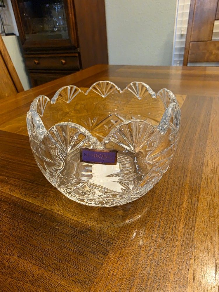 Marquis By Waterford Crystal Regal Scallop Bowl