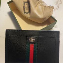 Black Gucci Purse 