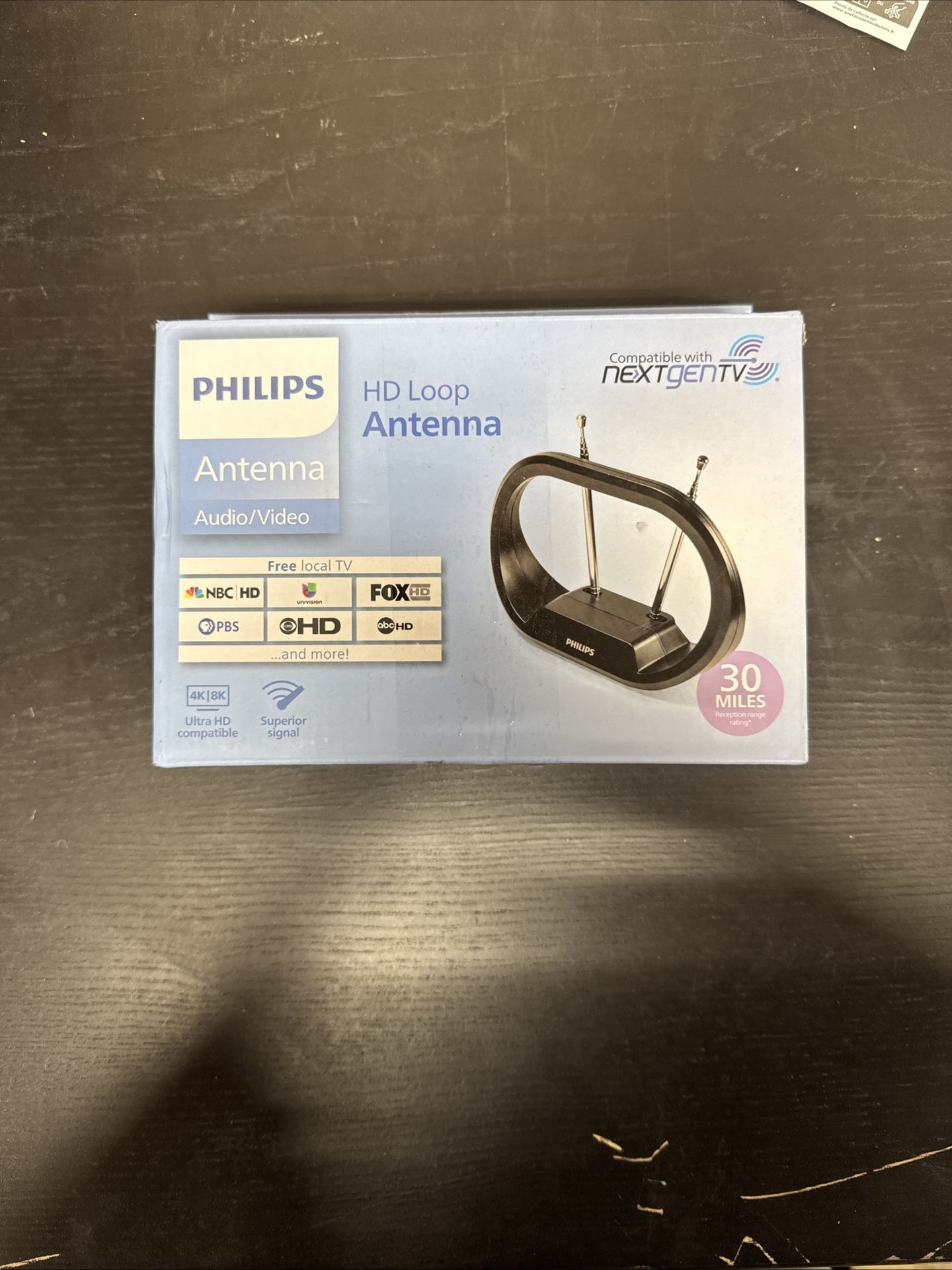 Philips Indoor HDTV Loop Antenna, 30-Mile Range, VHF UHF 1080P 4K Open Box QL