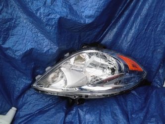 Passenger side halogen headlight assembly