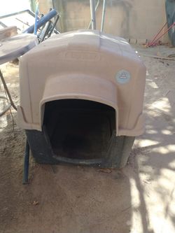 XLarge Dog House