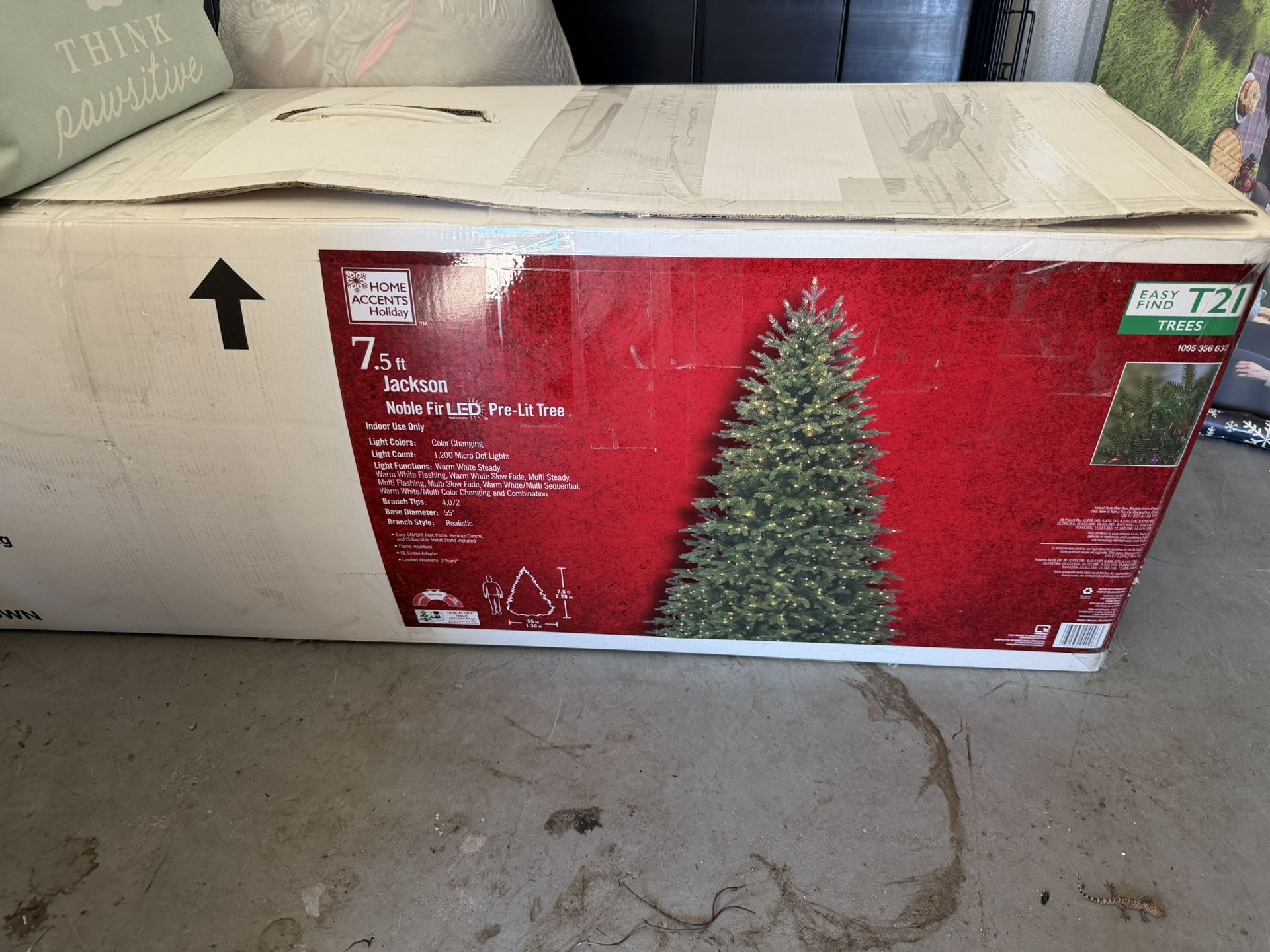 7.5ft Pre-lit Tree