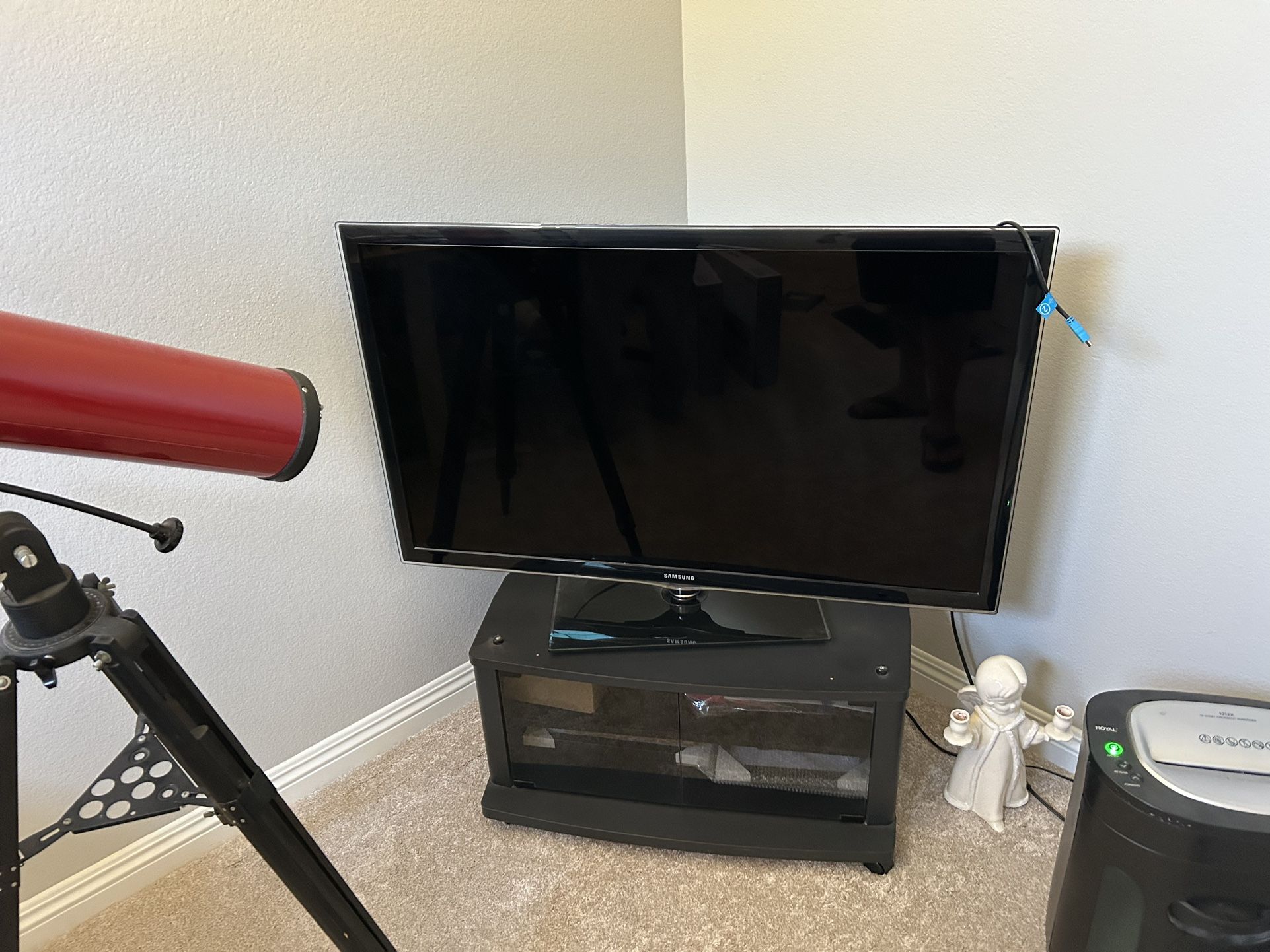 Samsung 46 Inch Smart Tv With Stand