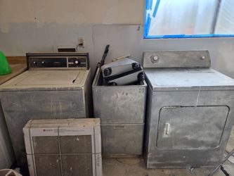 Free Waher and dry works great no issues.