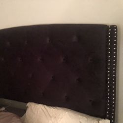 Black Head Board W Beads On Side 