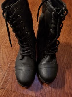 Women boots
