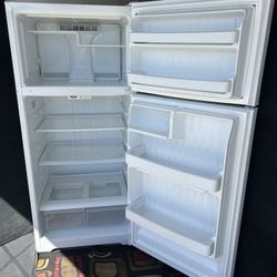 White Refrigerator Top Freezer And Fridge