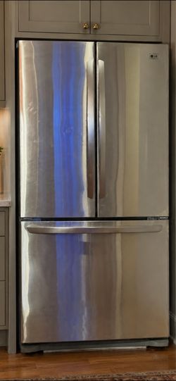 LG refrigerator