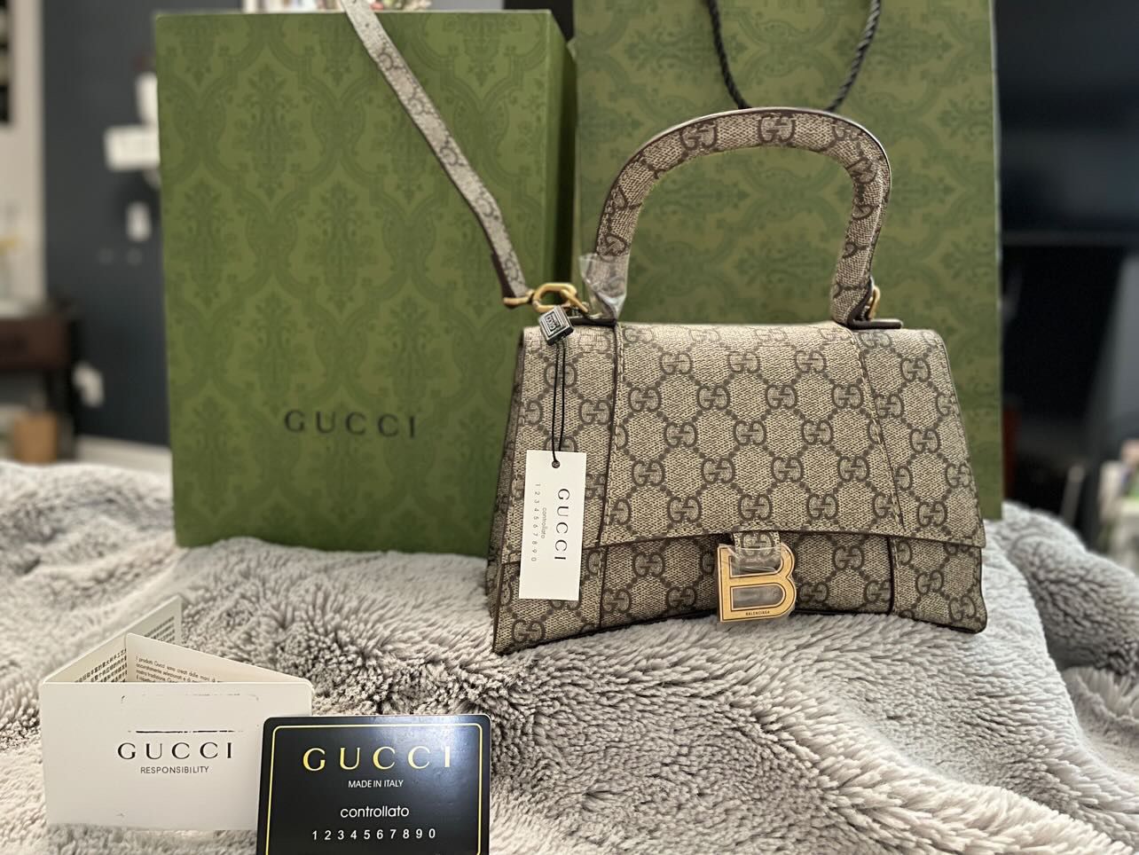 Gucci Balenciaga Hourglass Bag for Sale in Concord, NC - OfferUp