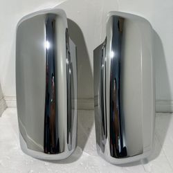 Peterbilt 567/579/587 Mirror covers chrome
