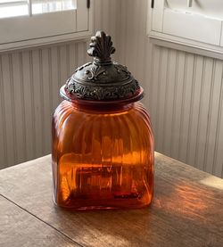 Amber Glass Ribbed Cookie Jar Gold Resin Decorative Lid