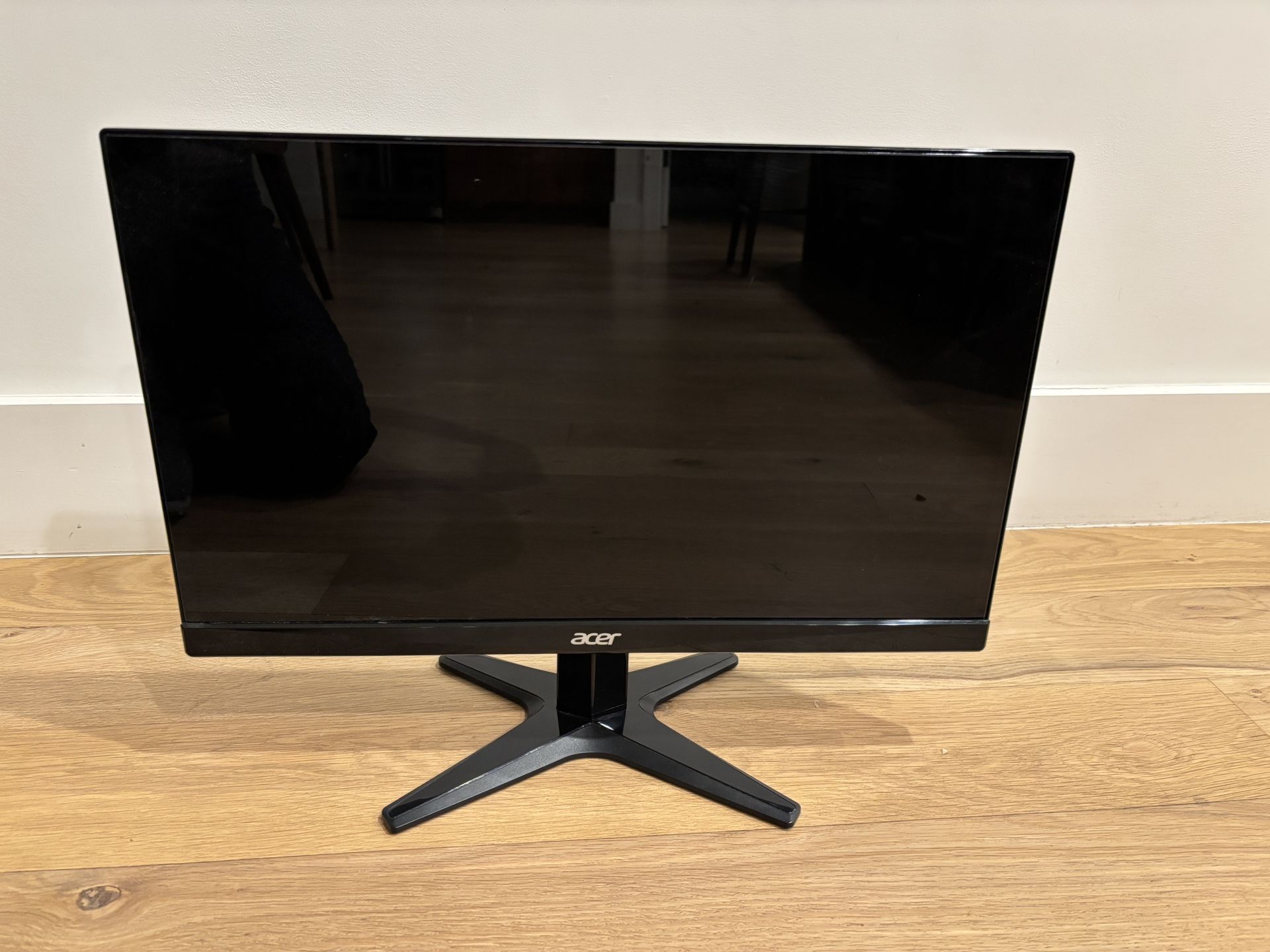 Acer 21.5”Monitor with HDMI Capability