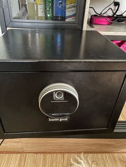 Fireproof safe