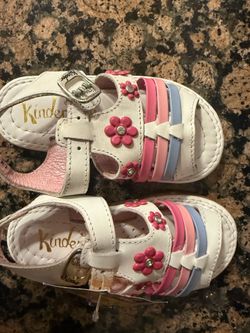Size 5T girl sandals