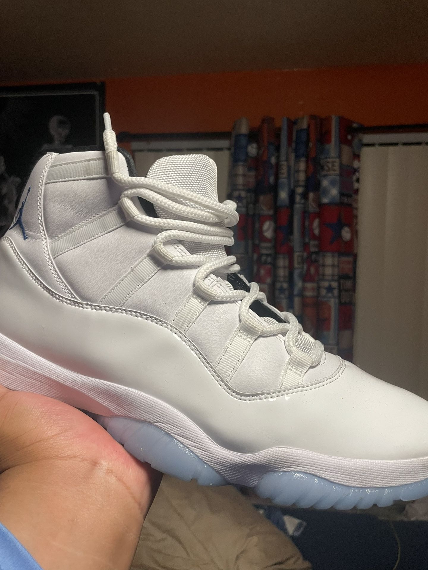 Jordan 11s