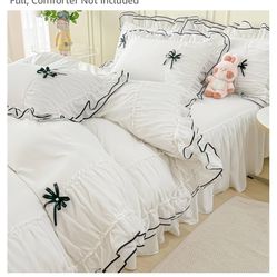 Coquette Duvet Cover & Pillow cases 
