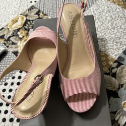Shoes 71/2 
