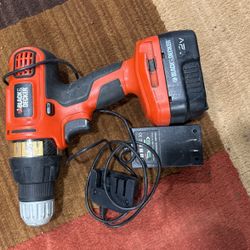 Black And Decker Drill With Battery And Charger