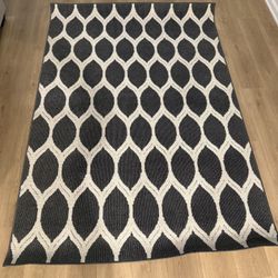 Area Rug 5 x 7