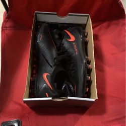 Phantom gt elites , black and red