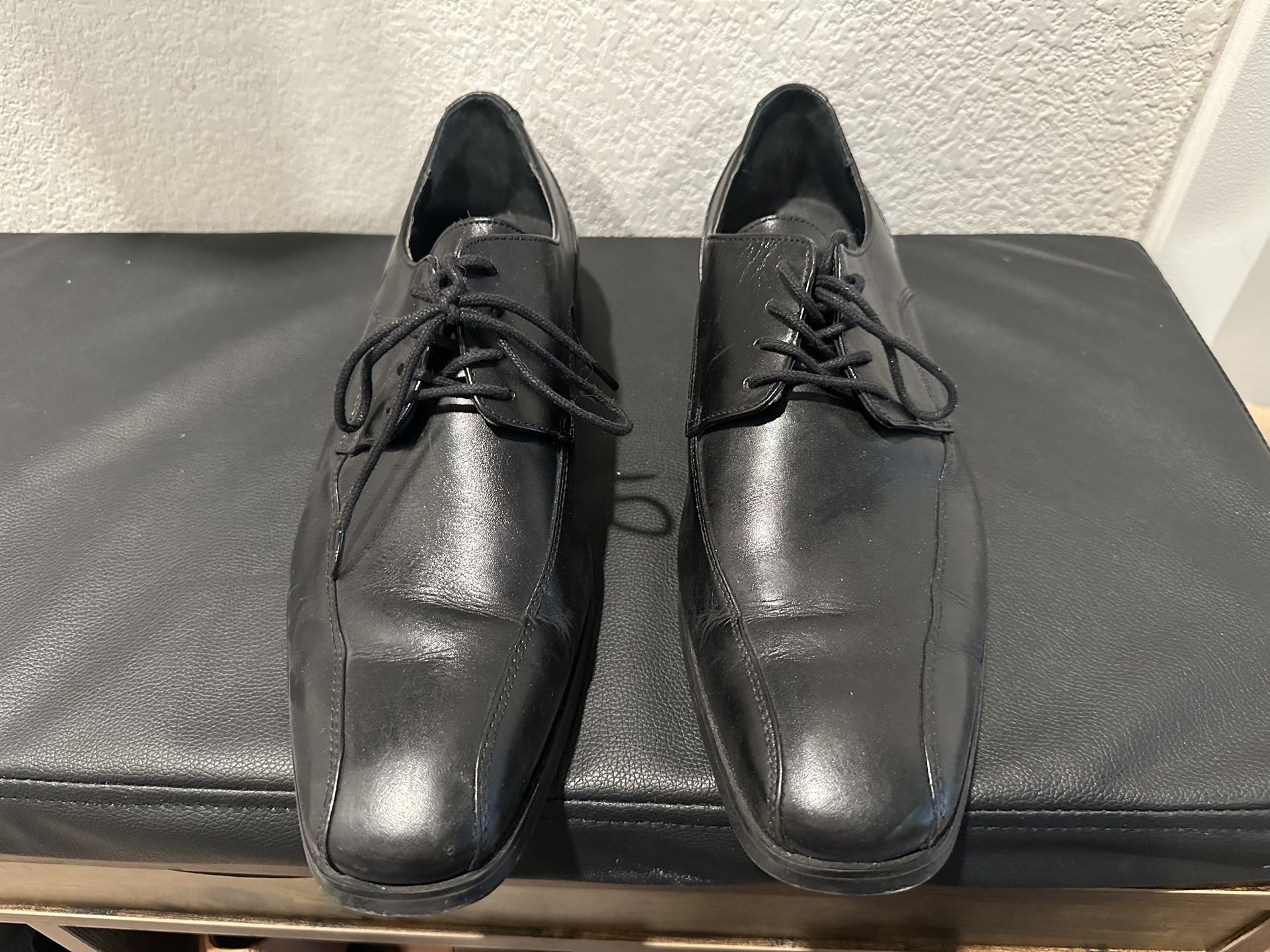 Calvin Klein Men’s Dress Shoes 