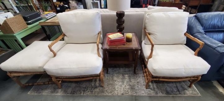 Two Tiki /Rattan Chairs Indoor/outdoor Kreiss Luxury Home Furnishing I