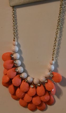 LADIES COSTUME NECKLACE #2
