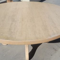 Very nice wood table solid and heavy