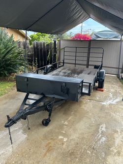 Flat bed trailer / utility trailer