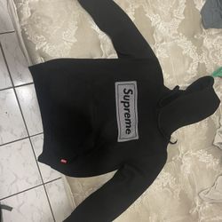 Supreme Hoodie 