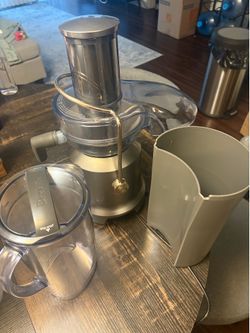Breville Juicer