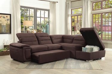 Sectional W/ Pull-out Bed & ottoman in Offert (8277)
