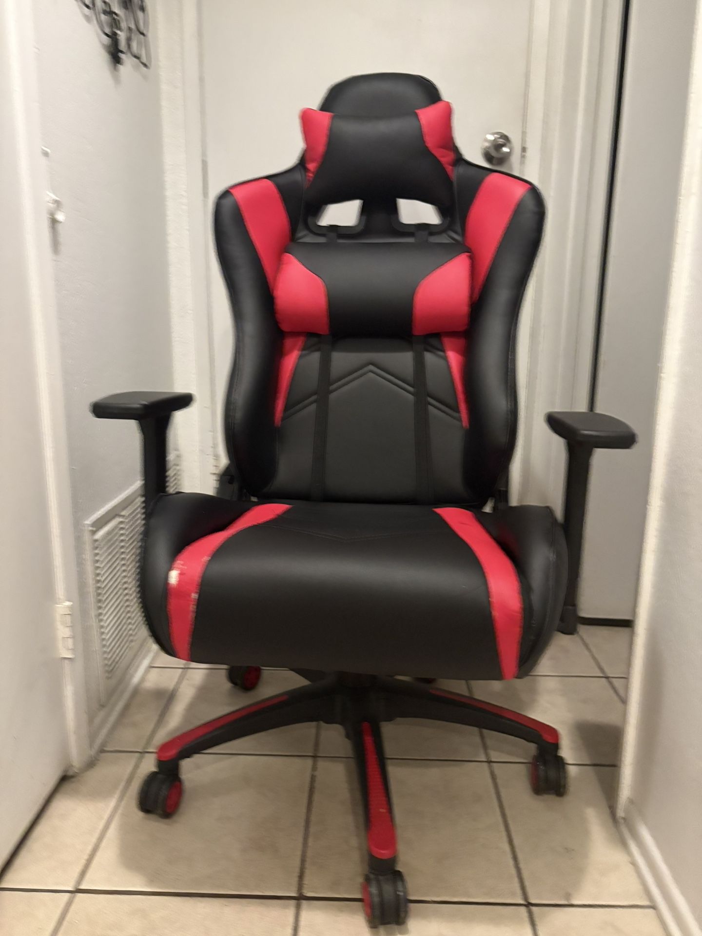 Red Recliner Gaming Chair With Pillows
