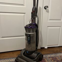 Dyson Animal 17 Upright Vacuum