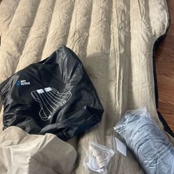 Air Mattress 