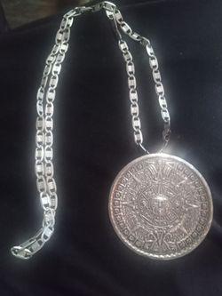 Aztec calendar medallion 925 with FIGARRO CHAIN also 925