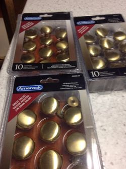 Cabinet knobs