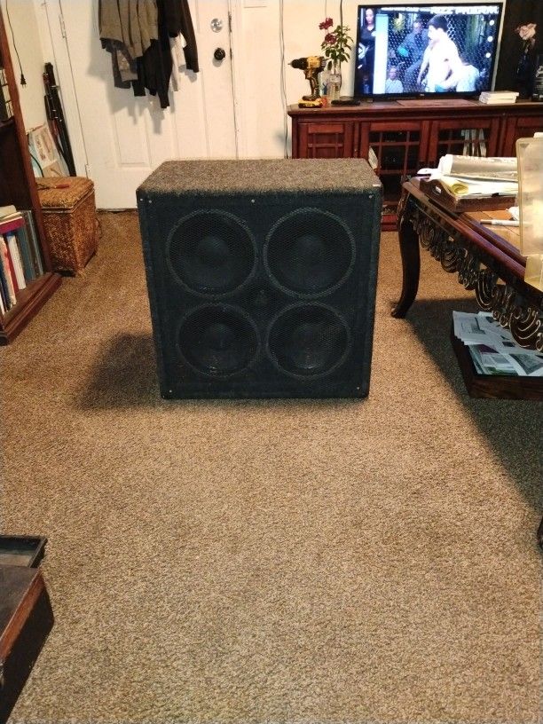 4- 10" Concert Speakers (Carvin)