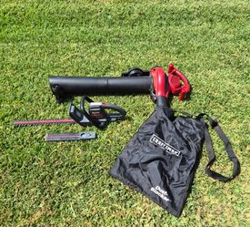 Craftsman Leaf Vacuum/Hedge trimmer set