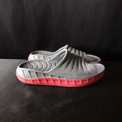 Women's Beach Sandals Slippers Flip Flops  Gray/ Red (Size 10)