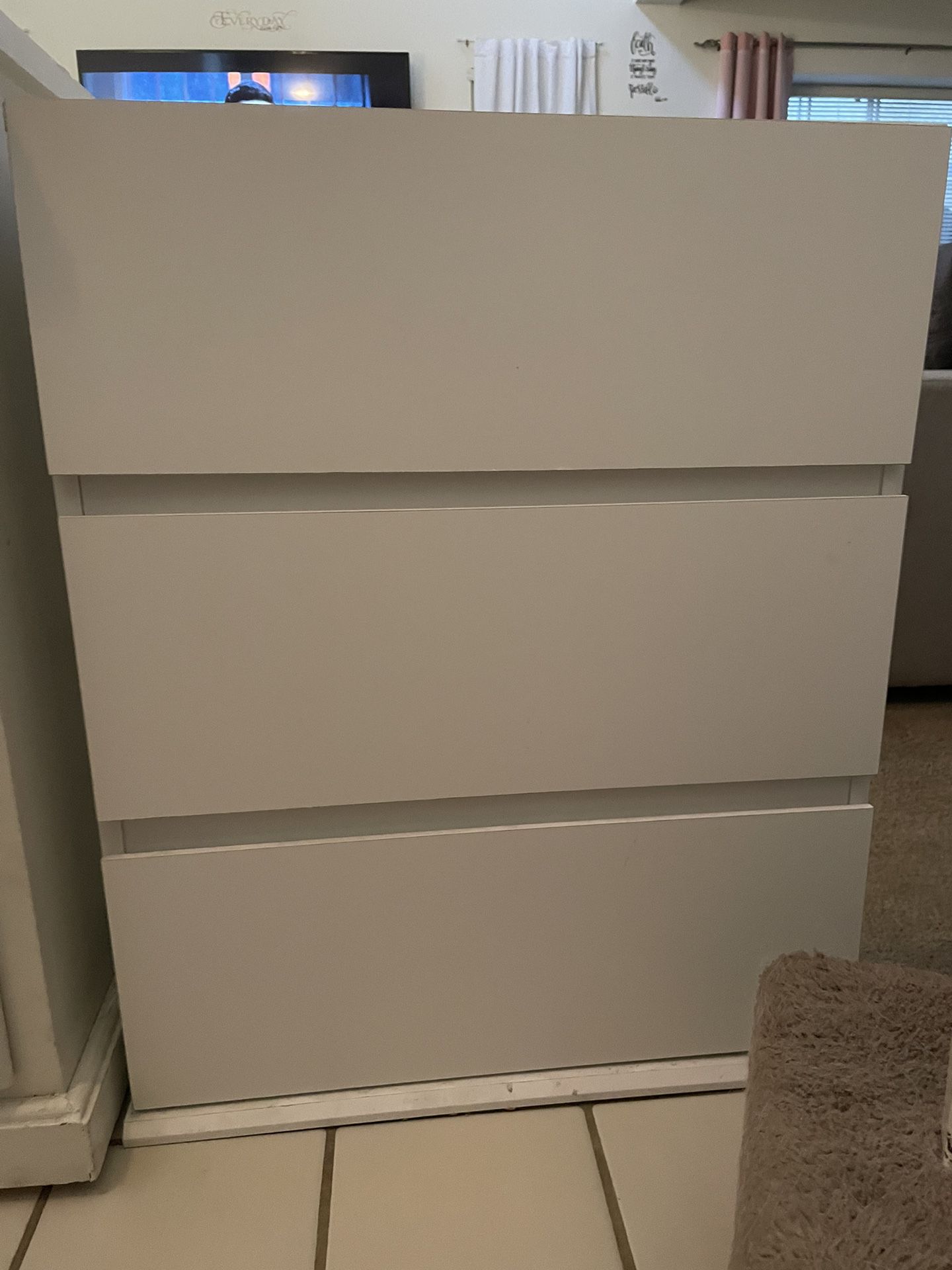 $70 White ikea 3 Drawer Dresser (29”h x 23.5”w x 16”d)