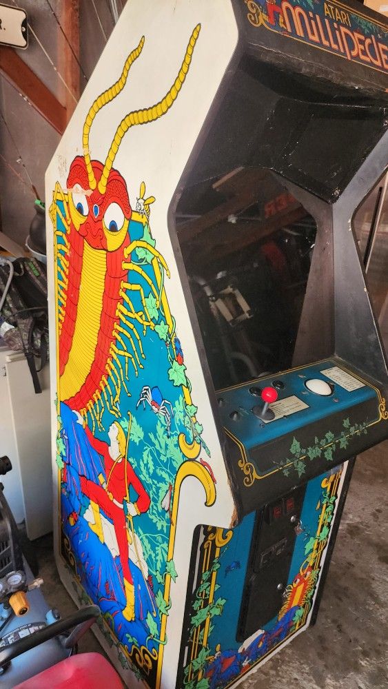 Atari millipede Arcade With 60 Games Vintage 