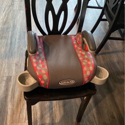 Graco Booster Seat With 2 Cup Holders