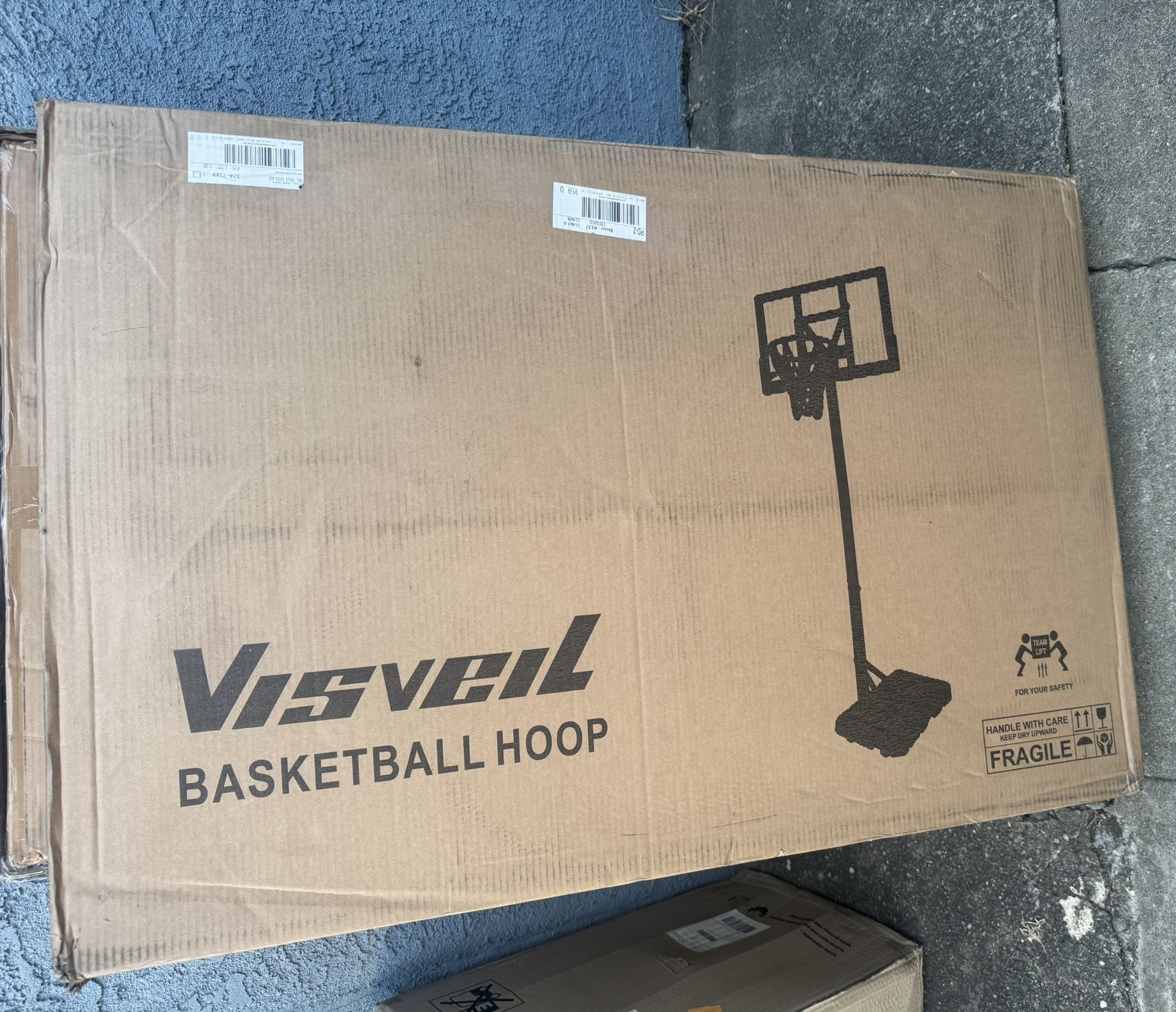 Brand New Adjustable Basketball Hoop