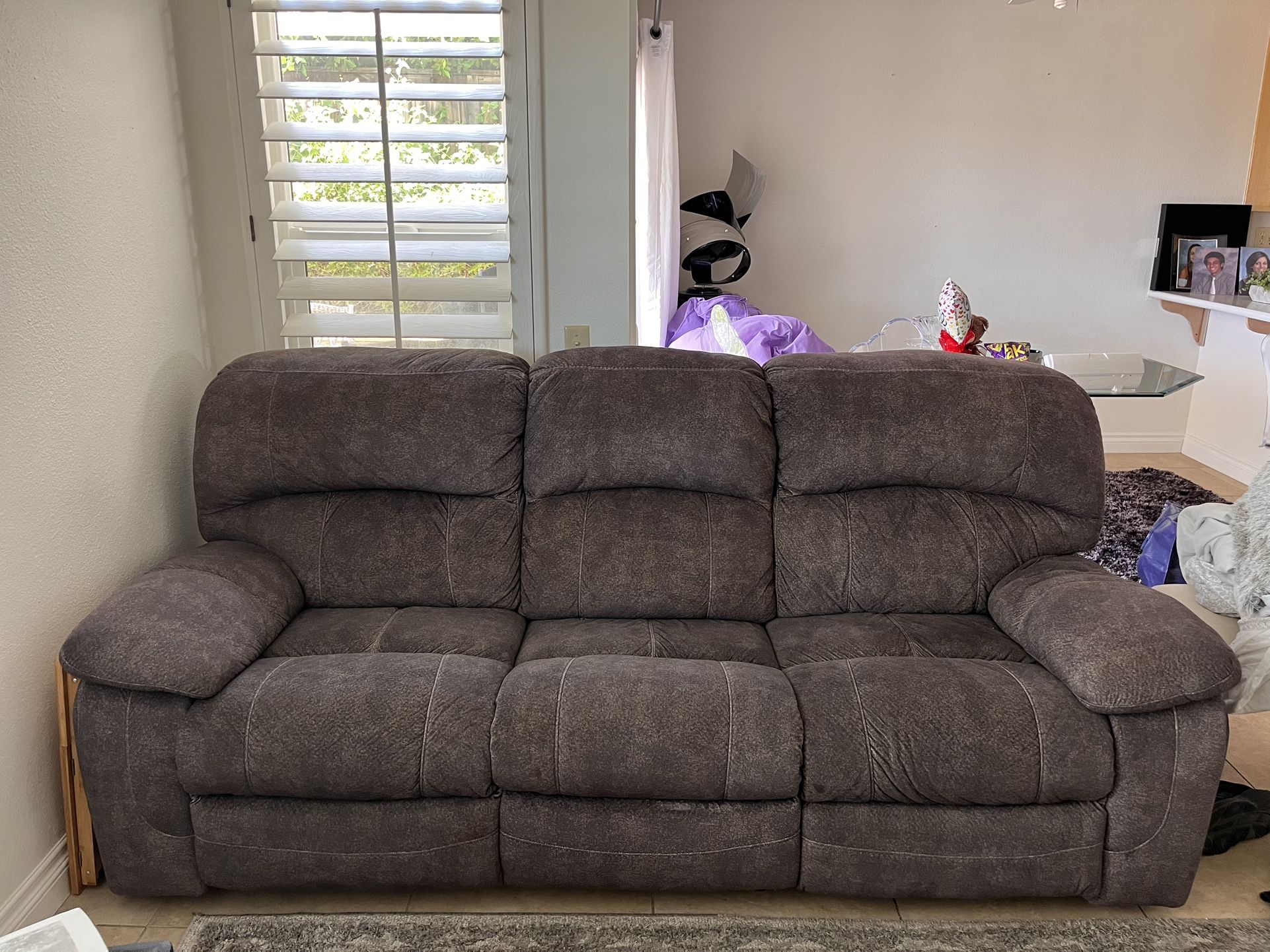 Gray Couch Set With Recliner