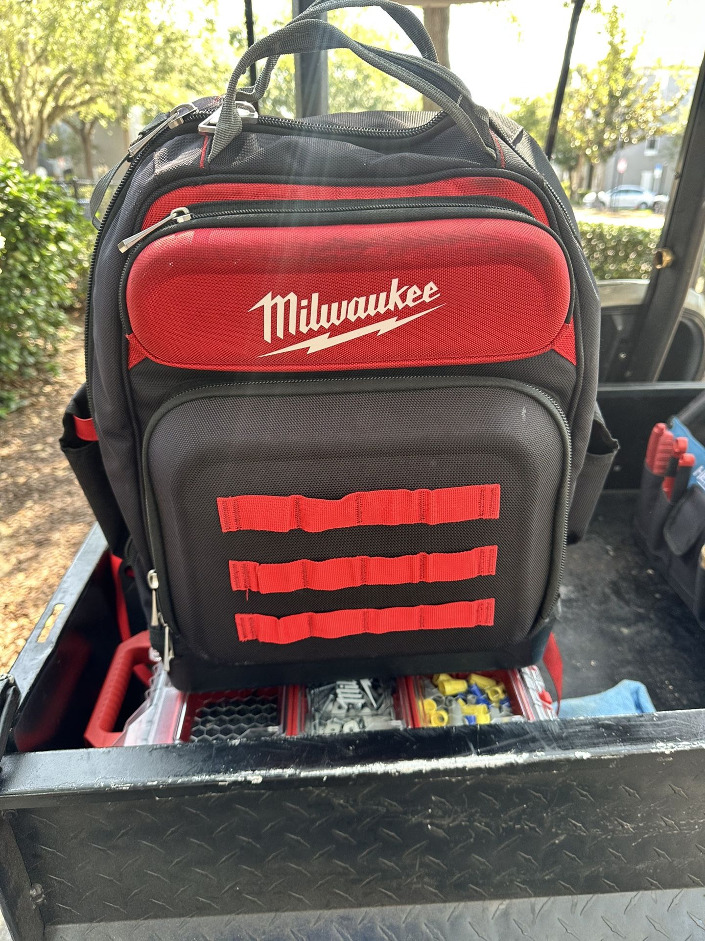 Milwaukee Back Pack