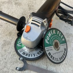 New 4-1/2 Angle Grinder ( 2 Cutting Wheels Included)