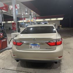 Lexus ES(contact info removed) Ultra Luxury